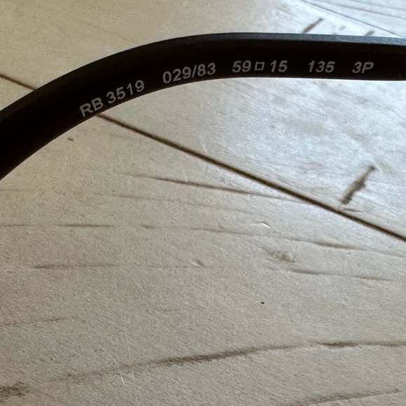 Ray-Ban RB3519 polarized aviator sunglasses NWT - Picture 5 of 5